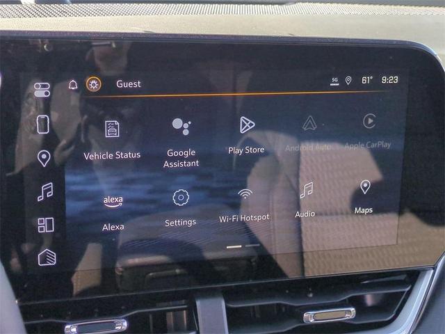 Photo of 2025 Summit White Chevrolet Equinox