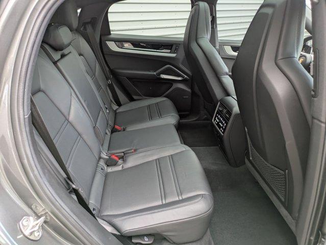 Photo of 2024 Gray Porsche Cayenne