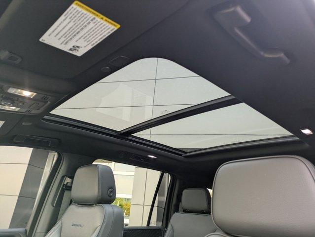 Photo of 2023 Onyx Black GMC Yukon XL