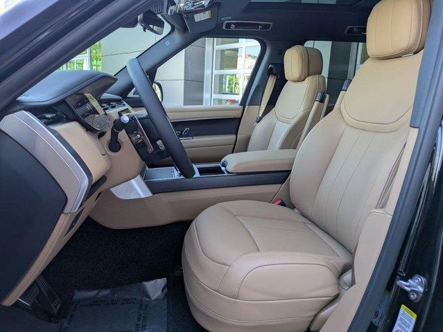 Photo of 2025 Santorini Black Land Rover Range Rover
