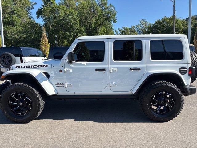 Photo of 2021 Bright White Clearcoat Jeep Wrangler Unlimited