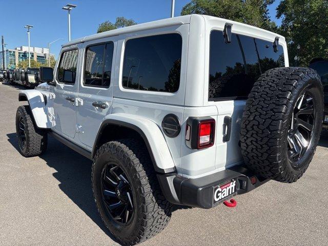 Photo of 2021 Bright White Clearcoat Jeep Wrangler Unlimited