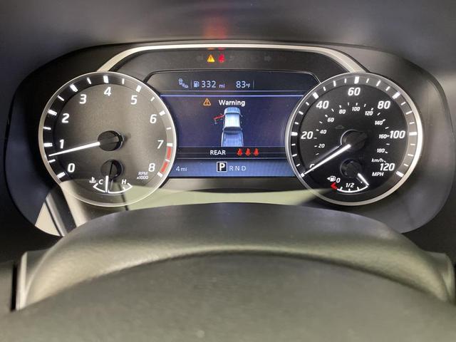 Photo of 2025 Glacier White Nissan Frontier