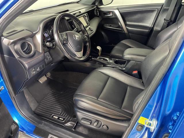 Photo of 2016 Electric Storm Blue Toyota RAV4