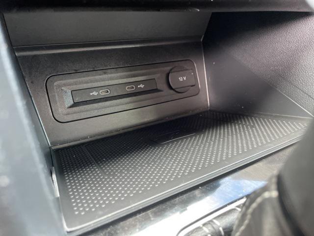 Photo of 2022 Deep Black Pearl Volkswagen Atlas