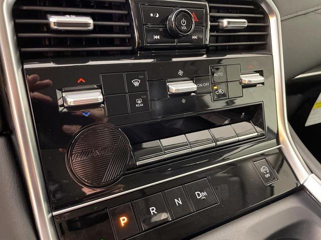 Photo of 2026 Brilliant Silver Nissan Armada