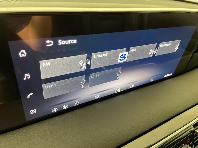 Photo of 2026 Brilliant Silver Nissan Armada