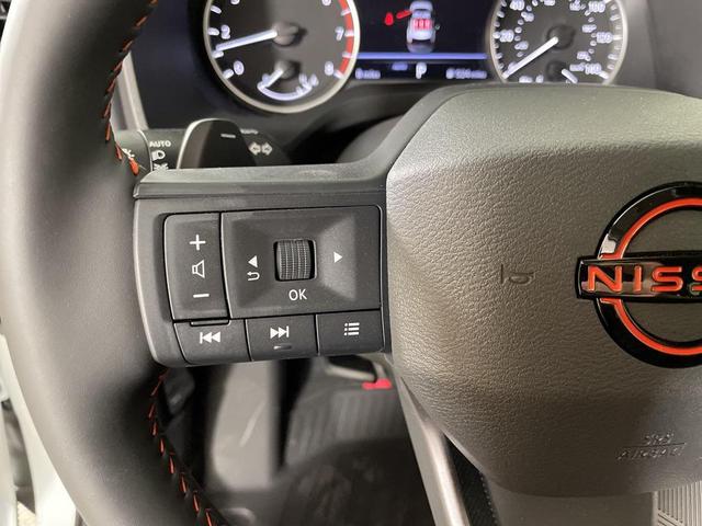 Photo of 2025 Everest White Pearl Nissan Rogue