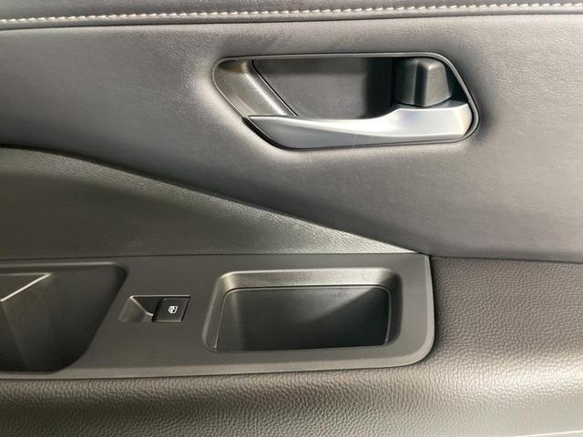 Photo of 2025 Super Black Nissan Pathfinder