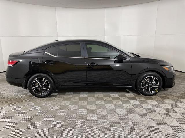 Photo of 2025 Super Black Nissan Sentra