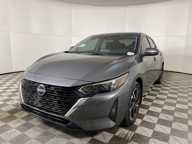 Photo of 2025 Gun Metallic Nissan Sentra