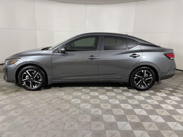 Photo of 2025 Gun Metallic Nissan Sentra