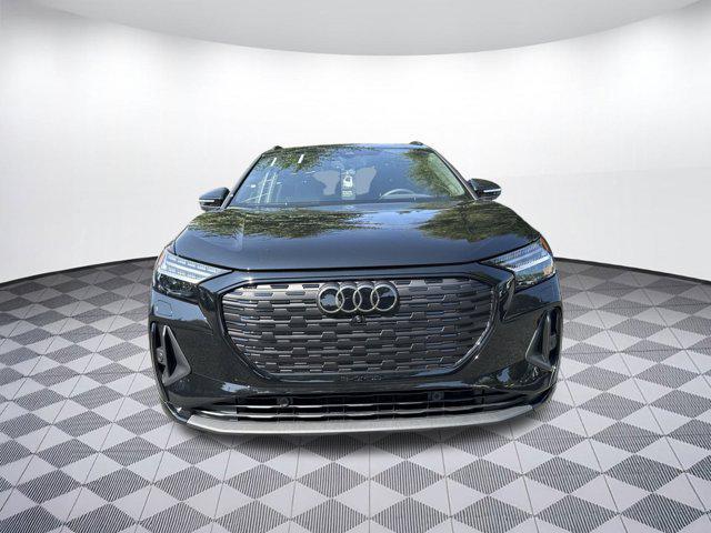 Photo of 2025 Mythos Black Metallic Audi Q4 e-tron