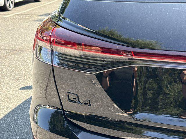 Photo of 2025 Mythos Black Metallic Audi Q4 e-tron