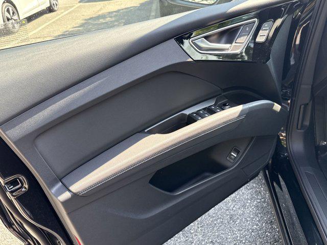 Photo of 2025 Mythos Black Metallic Audi Q4 e-tron