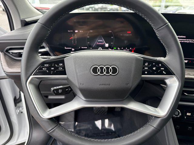 Photo of 2025 Glacier White Metallic Audi Q5