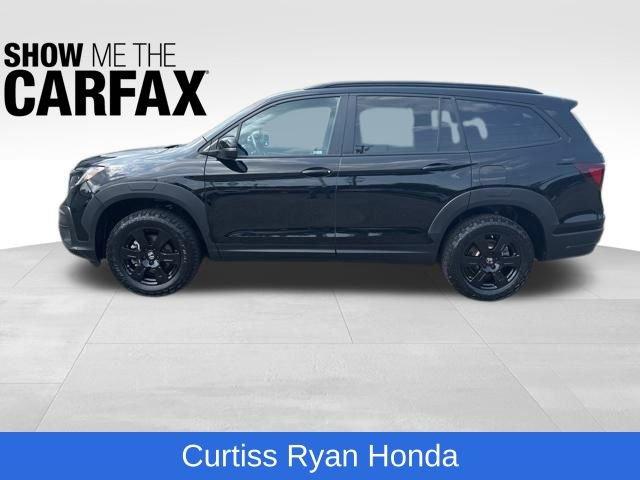 Photo of 2022 Crystal Black Pearl Honda Pilot