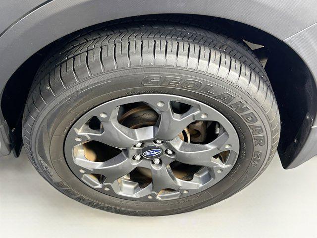 Photo of 2022 Crystal White Pearl Subaru Crosstrek