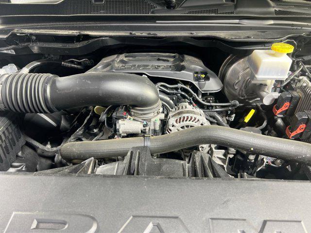 Photo of 2022 Diamond Black Crystal Pearlcoat RAM 1500