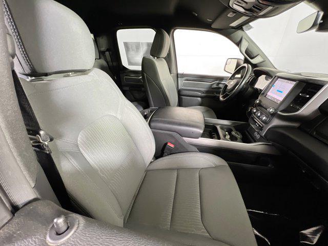 Photo of 2022 Diamond Black Crystal Pearlcoat RAM 1500
