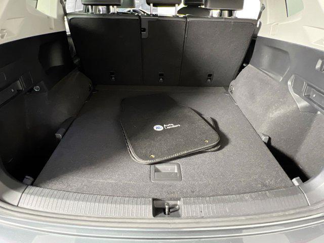 Photo of 2022 Platinum Gray Metallic Volkswagen Tiguan