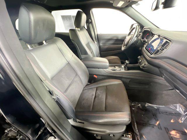 Photo of 2022 DB Black Clearcoat Dodge Durango