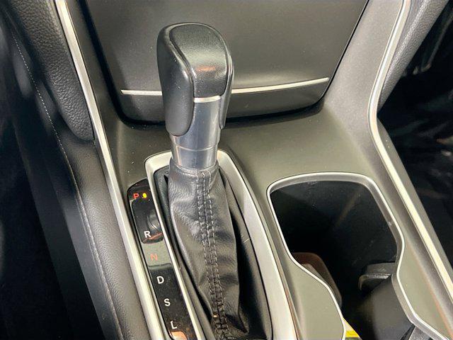 Photo of 2022 Platinum White Pearl Honda Accord