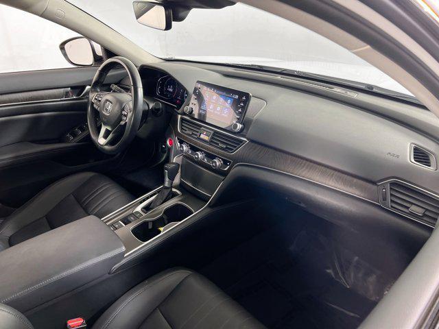 Photo of 2022 Platinum White Pearl Honda Accord