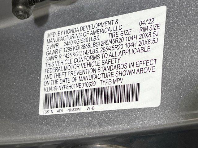 Photo of 2022 Lunar Silver Metallic Honda Passport
