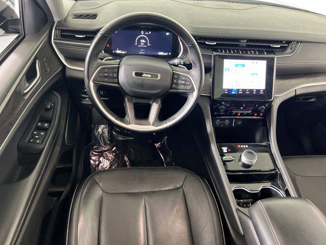 Photo of 2022 Baltic Gray Metallic Clearcoat Jeep Grand Cherokee