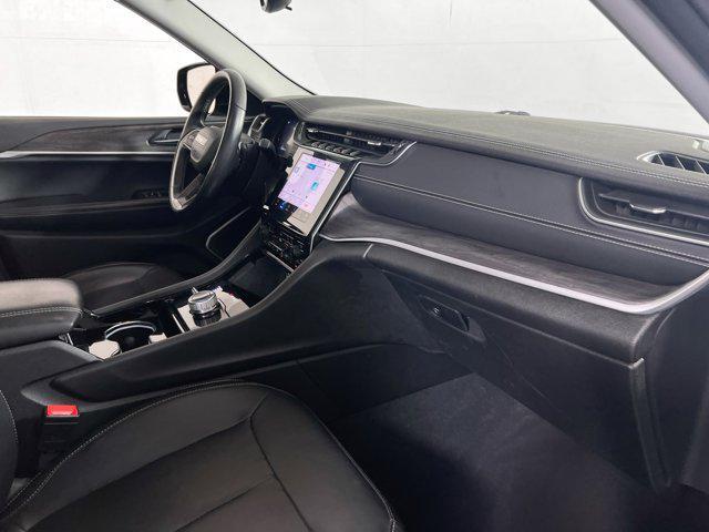 Photo of 2022 Baltic Gray Metallic Clearcoat Jeep Grand Cherokee