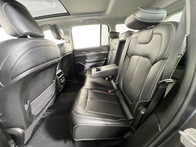 Photo of 2022 Baltic Gray Metallic Clearcoat Jeep Grand Cherokee