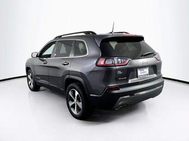 Photo of 2022 Granite Crystal Metallic Clearcoat Jeep Cherokee