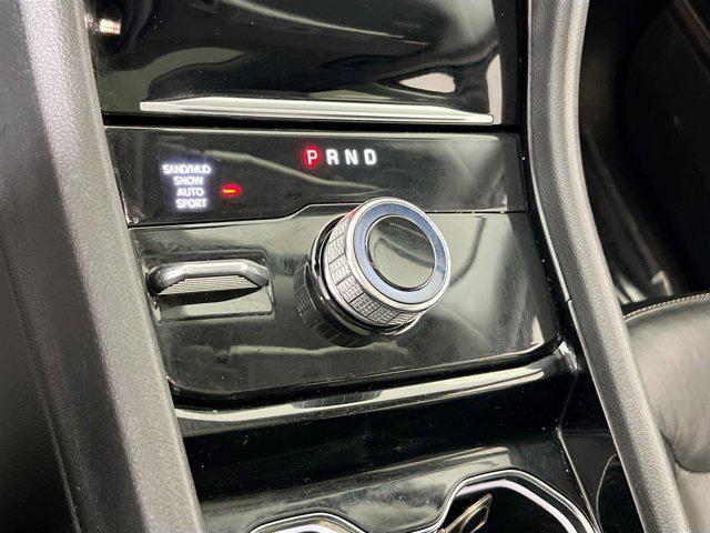 Photo of 2021 Bright White Clearcoat Jeep Grand Cherokee L
