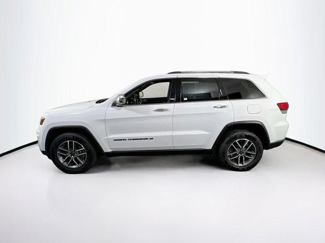 Photo of 2022 Bright White Clearcoat Jeep Grand Cherokee