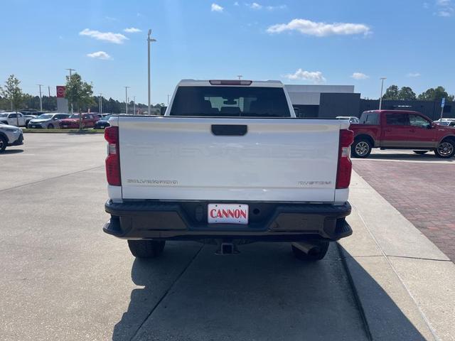 Photo of 2022 Summit White Chevrolet Silverado 2500