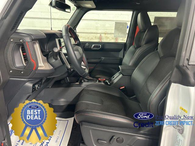 Photo of 2024 Oxford White Ford Bronco