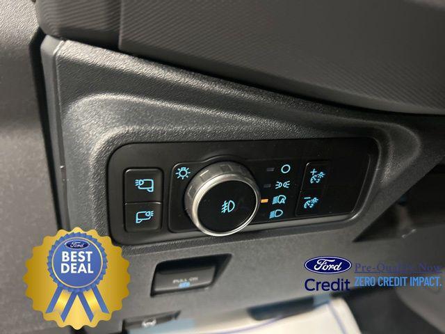 Photo of 2024 Oxford White Ford Bronco
