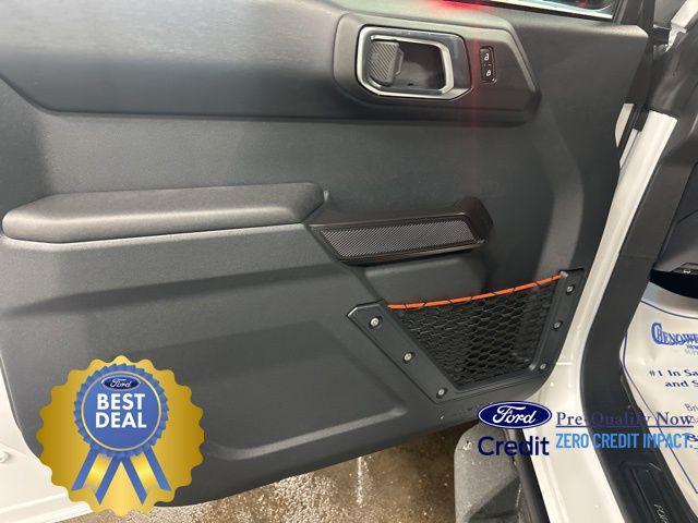 Photo of 2024 Oxford White Ford Bronco