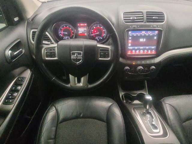 Photo of 2018 White Dodge Journey