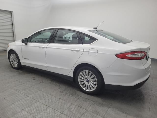Photo of 2014 Oxford White Ford Fusion Hybrid