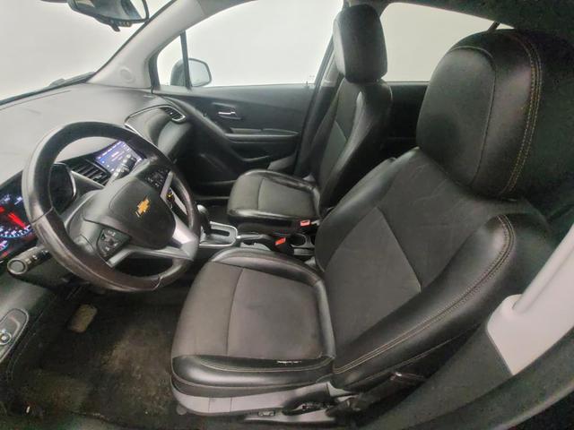 Photo of 2021 Mosaic Black Metallic Chevrolet Trax