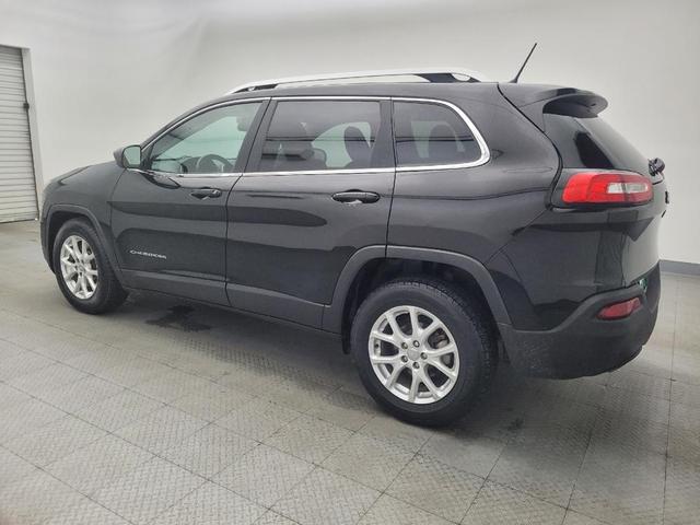 Photo of 2017 Diamond Black Crystal Pearlcoat Jeep Cherokee