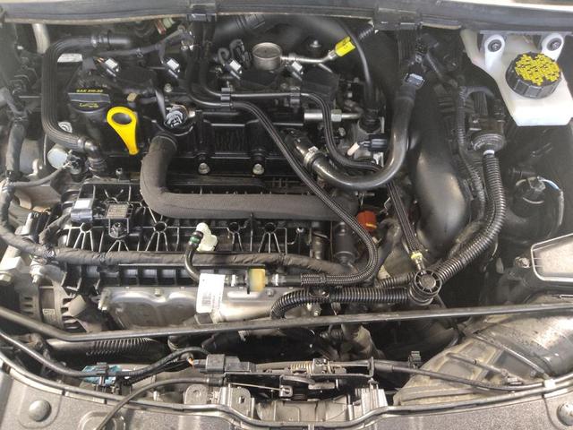 Photo of 2019 Magnetic Metallic Ford Escape