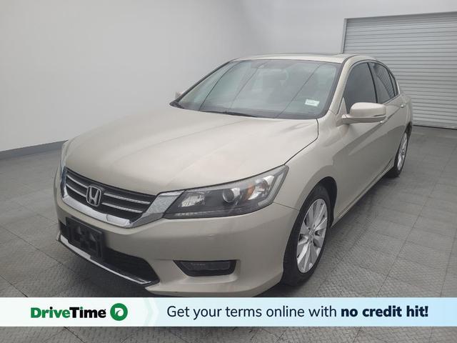 Photo of 2015 Gold Honda Accord