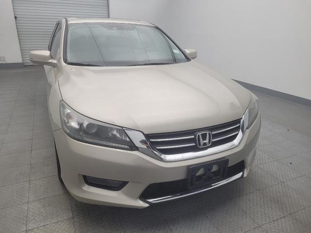 Photo of 2015 Gold Honda Accord