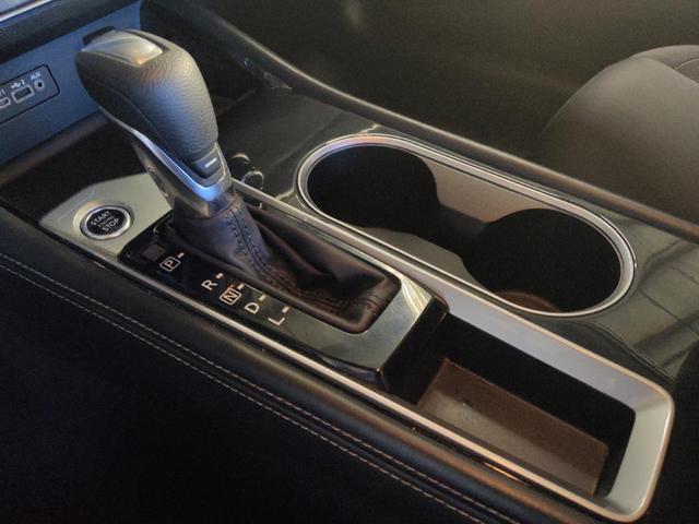 Photo of 2023 Super Black Nissan Altima