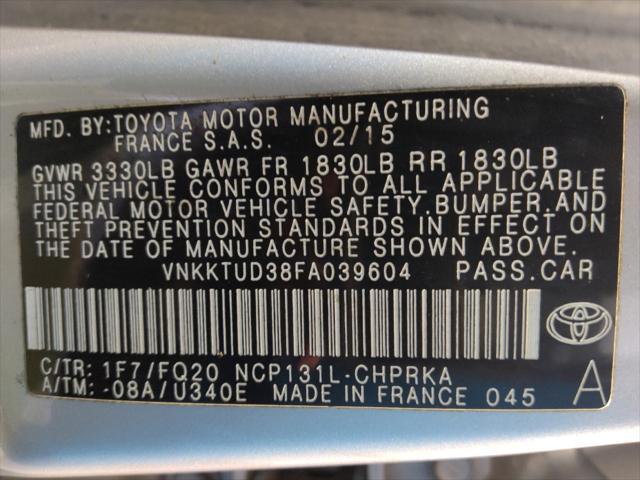 Photo of 2015 Classic Silver Metallic Toyota Yaris