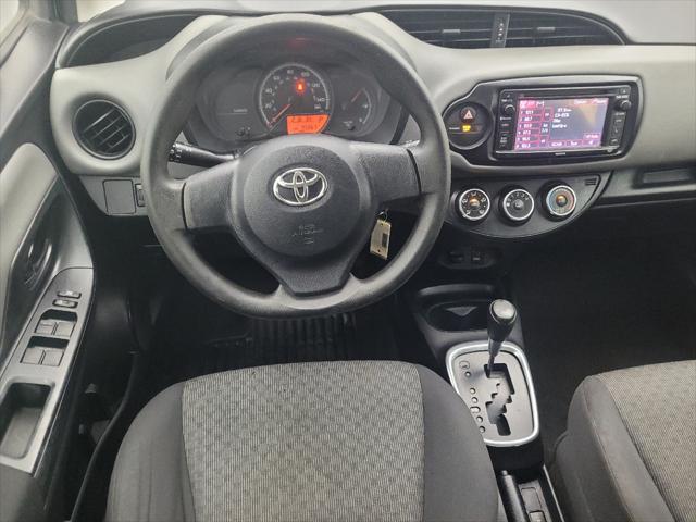 Photo of 2015 Classic Silver Metallic Toyota Yaris