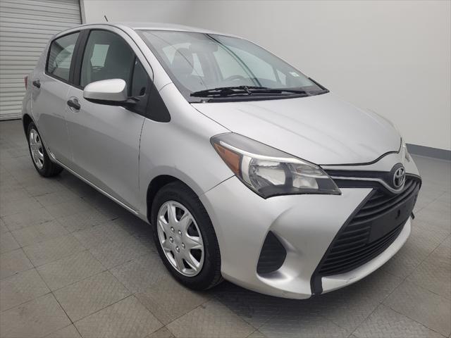 Photo of 2015 Classic Silver Metallic Toyota Yaris